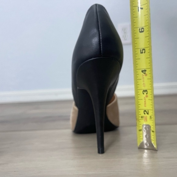 Two-Tone Nude and Black Peep Toe Heels - Picture 3 of 9
